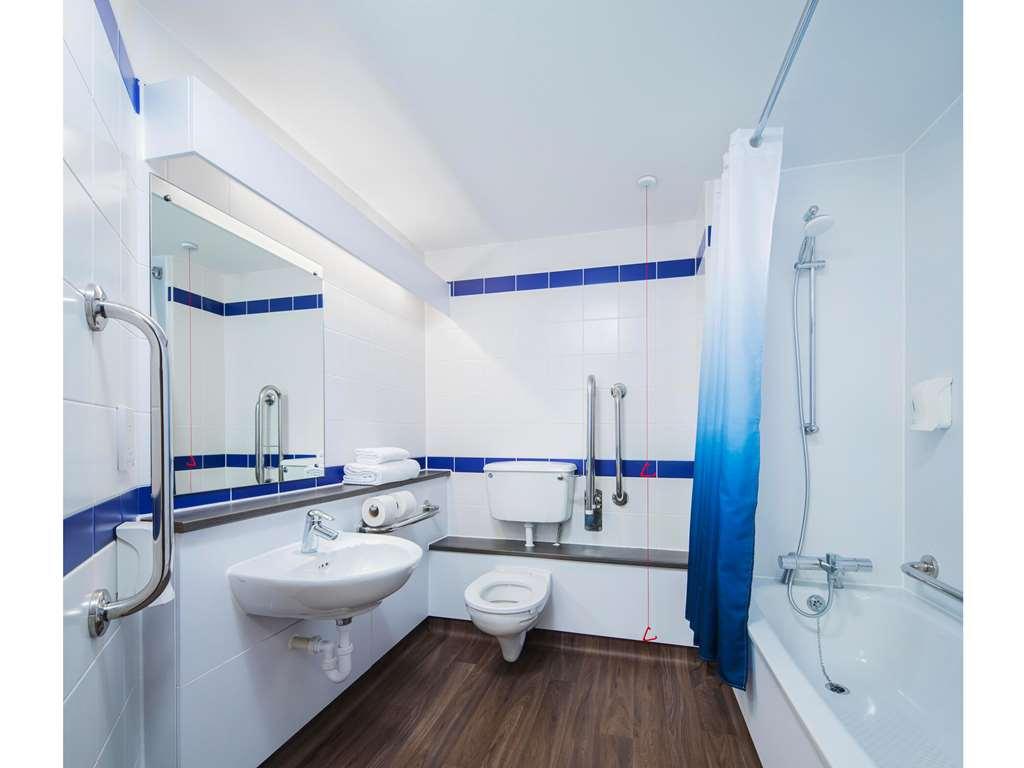 Travelodge Летергед Номер фото