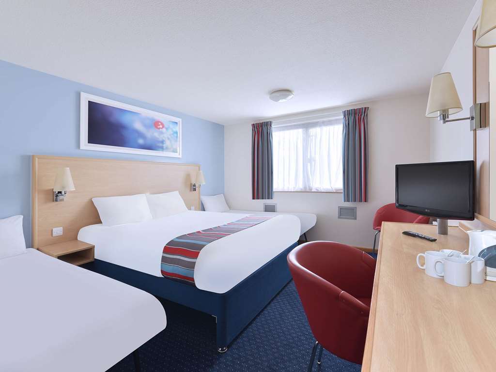 Travelodge Летергед Номер фото