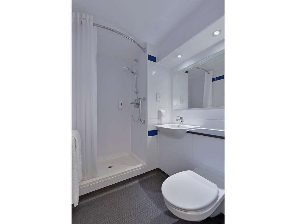 Travelodge Летергед Номер фото